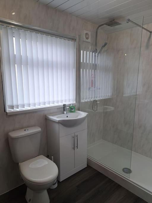 1 Bed Apart Dowlais 외부 사진